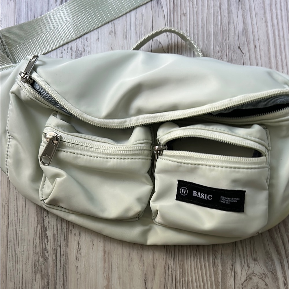 Basic Light Green Crossbody Bag - image 8